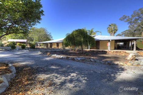 Property photo of 1555 Doconing Road Beechina WA 6556