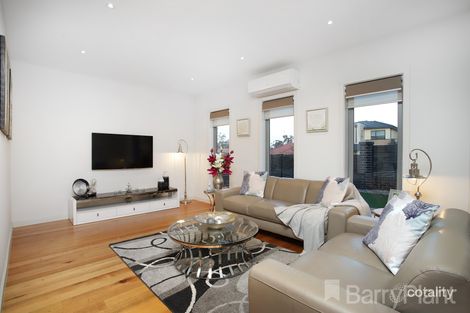 Property photo of 2/5 Bent Street Westmeadows VIC 3049