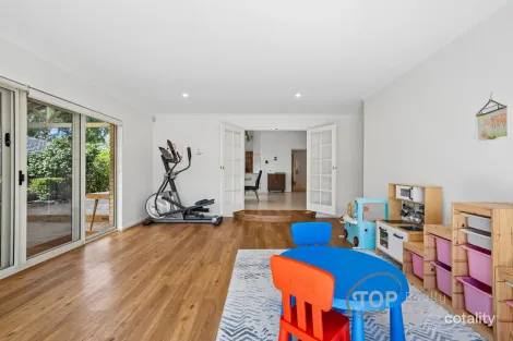 Property photo of 34 Sinclair Crescent Winthrop WA 6150