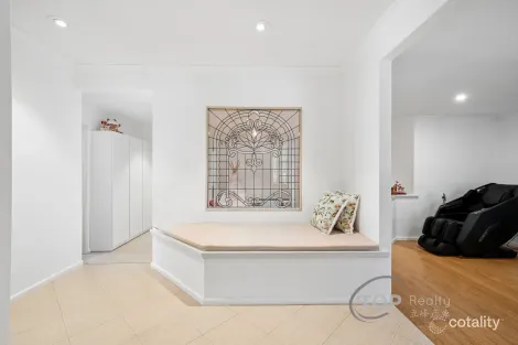 Property photo of 34 Sinclair Crescent Winthrop WA 6150