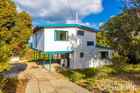 Property photo of 32 Turner Drive Guilderton WA 6041