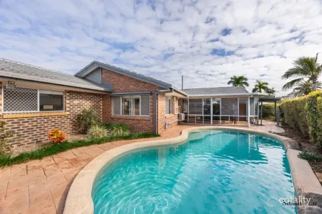 Property photo of 22 Hume Parade Paradise Point QLD 4216