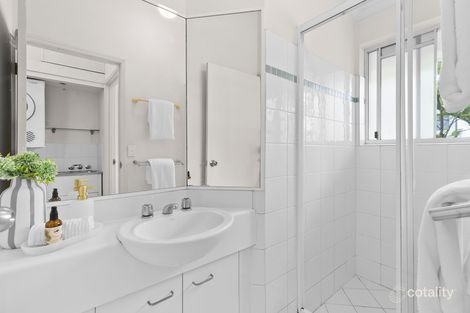 Property photo of 9/22 York Street Indooroopilly QLD 4068