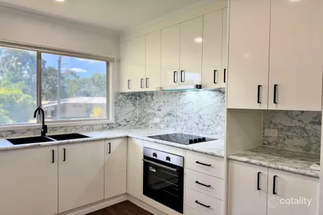 Property photo of 27 Kennedy Drive Moranbah QLD 4744