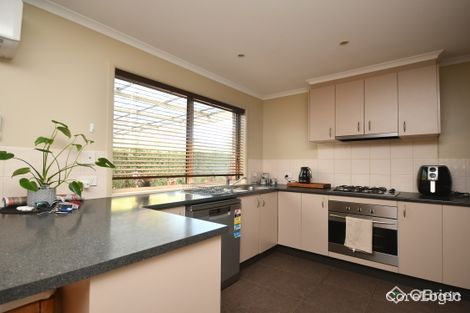 Property photo of 2 Federation Court Eastwood VIC 3875