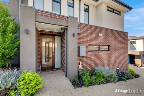 Property photo of 2/30 Calderwood Street Bulleen VIC 3105