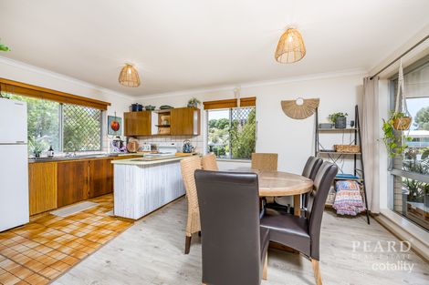 Property photo of 51 Hackney Way Yanchep WA 6035