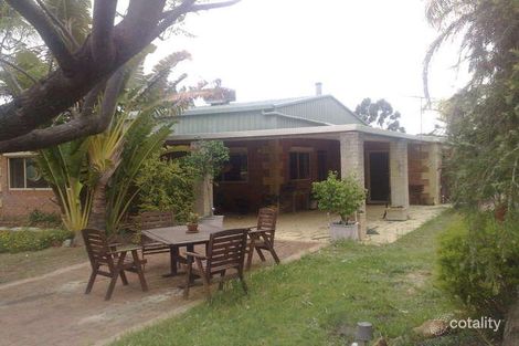 9 Foxton Dr, Oakford, WA 6121