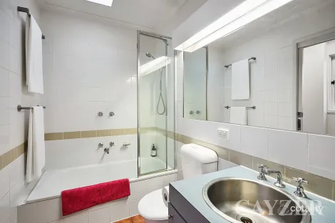 Property photo of 5 Clarendon Place South Melbourne VIC 3205