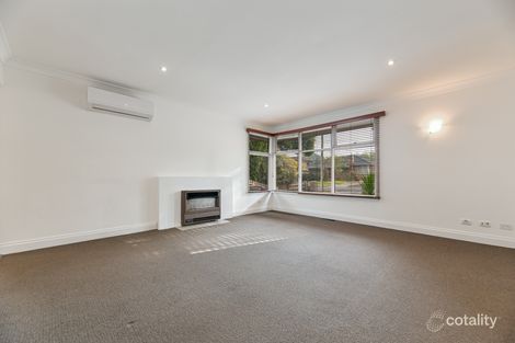 Property photo of 29 Ainslie Park Avenue Croydon VIC 3136