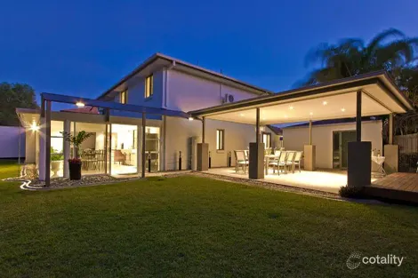 Property photo of 4 Carlton Court Carindale QLD 4152