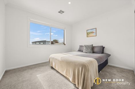 Property photo of 44 Tredwell Street Strathnairn ACT 2615