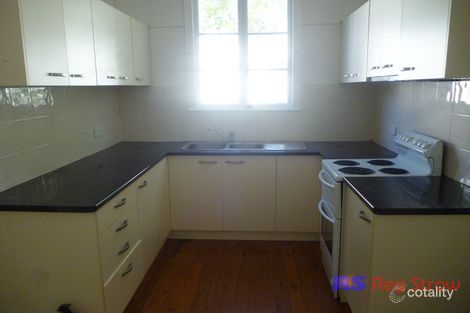 Property photo of 27 Weal Avenue Tarragindi QLD 4121