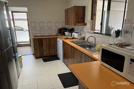 Property photo of 31 Mereworth Way Marangaroo WA 6064