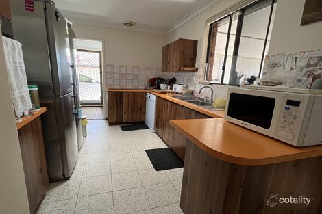 Property photo of 31 Mereworth Way Marangaroo WA 6064