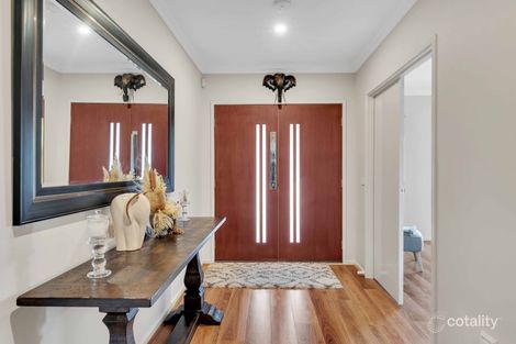 Property photo of 1 Eumeralla Street Wollert VIC 3750