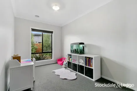 Property photo of 3 Aston Avenue Traralgon VIC 3844