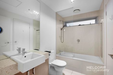 Property photo of 2307A/8 Franklin Street Melbourne VIC 3000