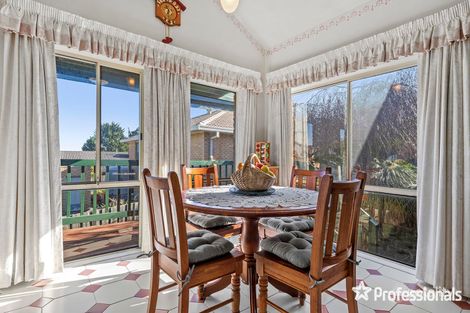 Property photo of 12 Kenthurst Court Lilydale VIC 3140