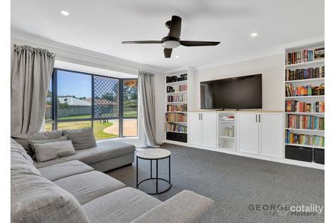 Property photo of 24 Della Ricca Place Forest Lake QLD 4078