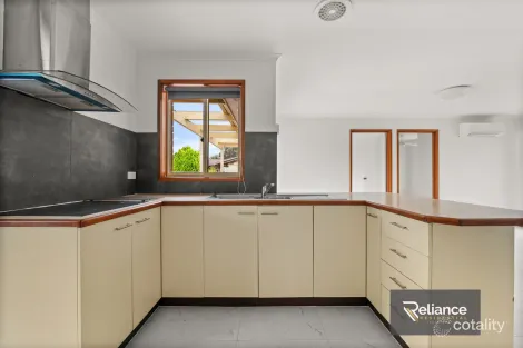 Property photo of 16 Augustus Close Palmerston ACT 2913