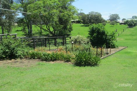 Property photo of 2 Dalee Street Jones Hill QLD 4570