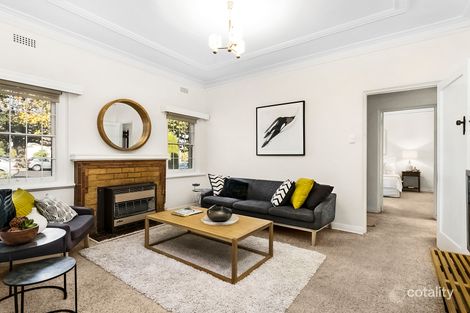 Property photo of 2A Shamrock Street Essendon VIC 3040
