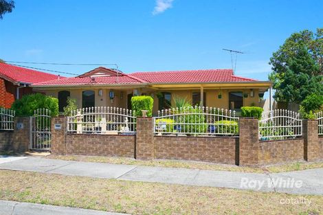 16 Henderson Rd, Keysborough, VIC 3173