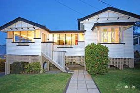 Property photo of 15 Crescent Road Kelvin Grove QLD 4059