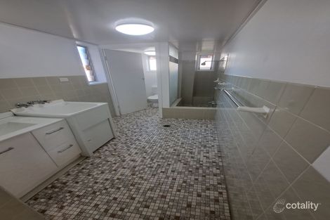 Property photo of 12/168 Hedges Avenue Mermaid Beach QLD 4218