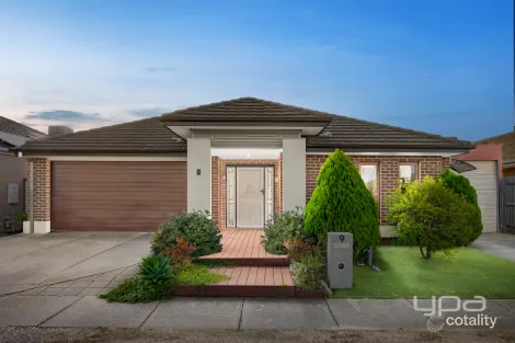 Property photo of 9 Pinoak Street Point Cook VIC 3030