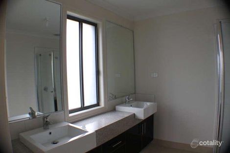 Property photo of 7/1 Lower Mews Lynbrook VIC 3975