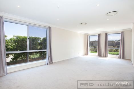 Property photo of 2 Portabello Crescent Thornton NSW 2322