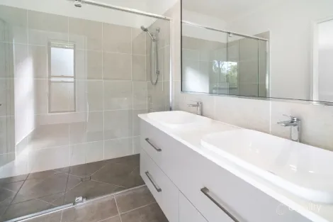 Property photo of 78 Blackwall Road Chuwar QLD 4306