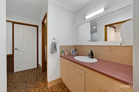 Property photo of 17 Karungi Court Salisbury Downs SA 5108