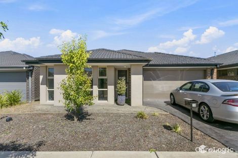 Property photo of 18 Kingscliff Avenue Clyde VIC 3978