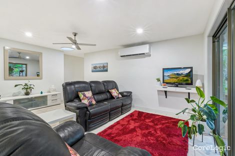 Property photo of 8 Greenhill Court Sinnamon Park QLD 4073