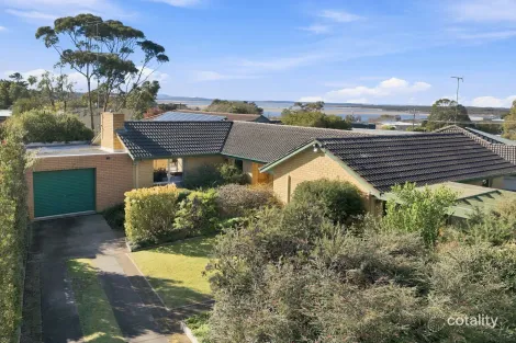 Property photo of 19 The Crescent Inverloch VIC 3996
