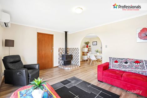Property photo of 3 Ash Way McKail WA 6330