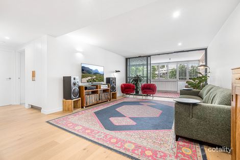 Property photo of 12/10 Bay Terrace Wynnum QLD 4178