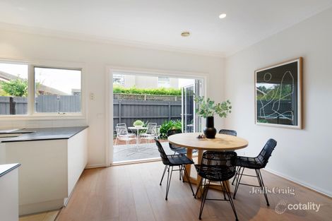 Property photo of 2/1163 Dandenong Road Malvern East VIC 3145