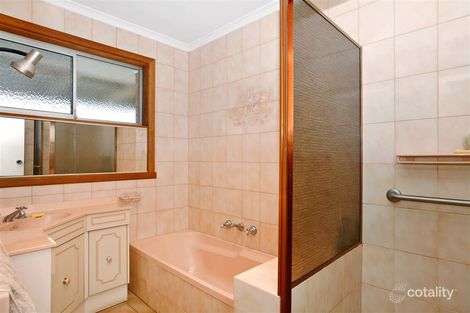 Property photo of 7 Philip Court Thomastown VIC 3074