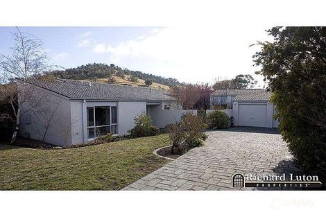 4 Elanora Pl, Kambah, ACT 2902