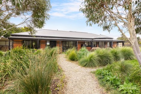 16 Parkers Lane, Woodend, VIC 3442