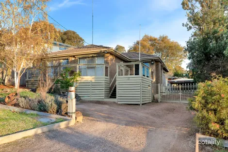 Property photo of 17 Paddock Street Whittlesea VIC 3757