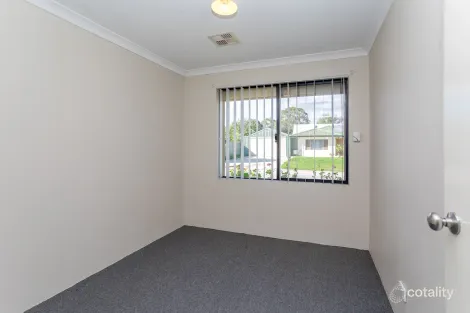 Property photo of 3/17 Devonshire Terrace Armadale WA 6112