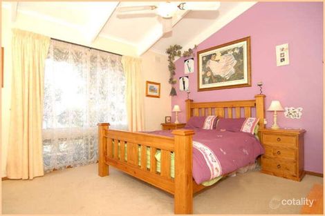 Property photo of 3 Warramunda Crescent Banksia Park SA 5091