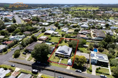 17 West St, Macksville, NSW 2447