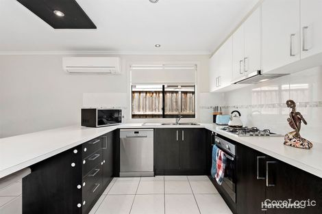 Property photo of 5 Alice Mary Road Cranbourne West VIC 3977