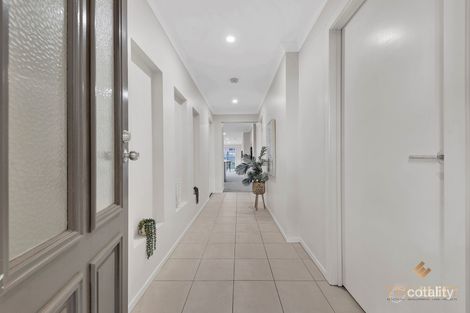 Property photo of 18 Geoffrey Terrace Tarneit VIC 3029